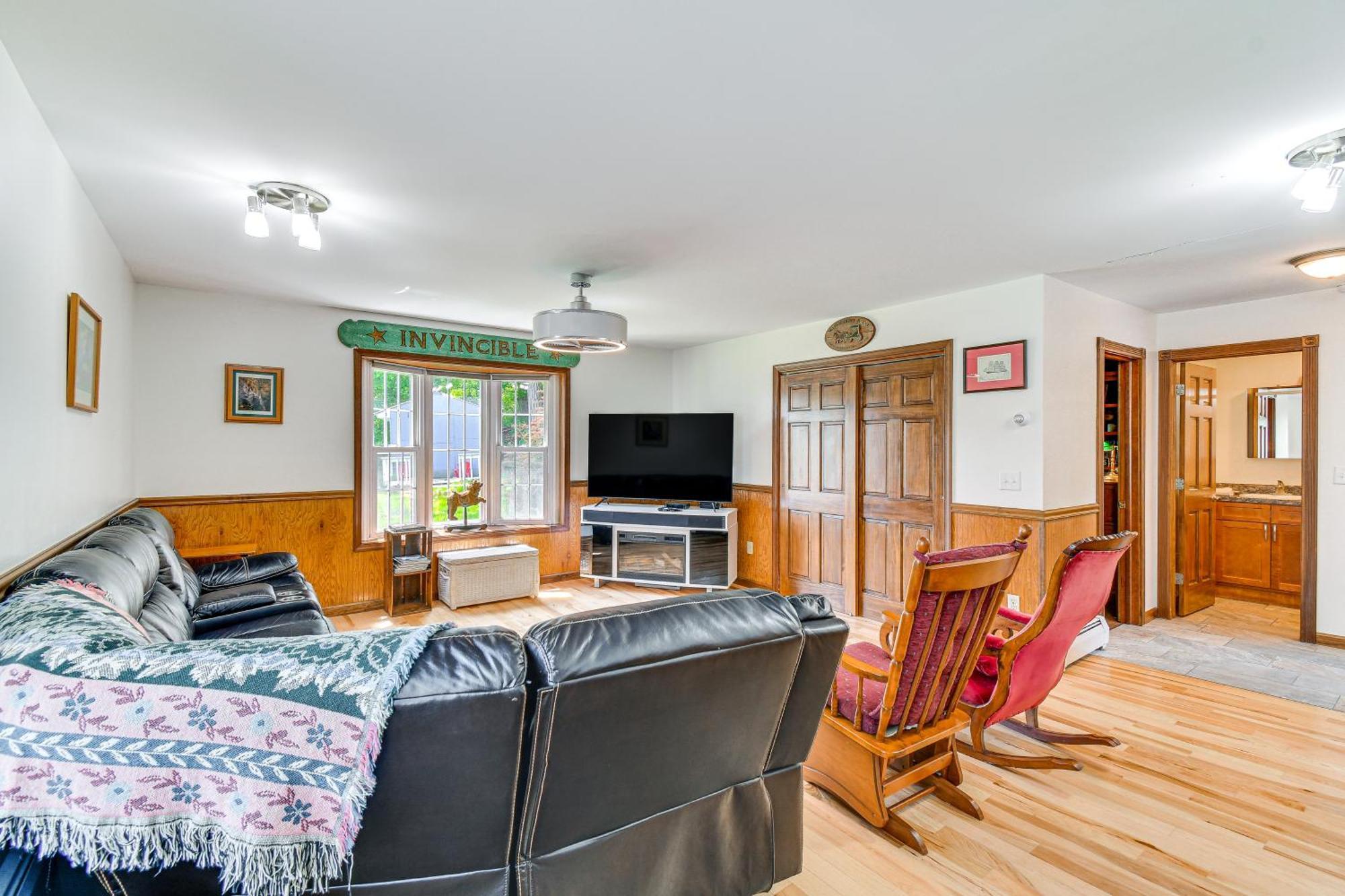 Montour Falls Home 2 Mi To Seneca Lake And Wineries Bagian luar foto